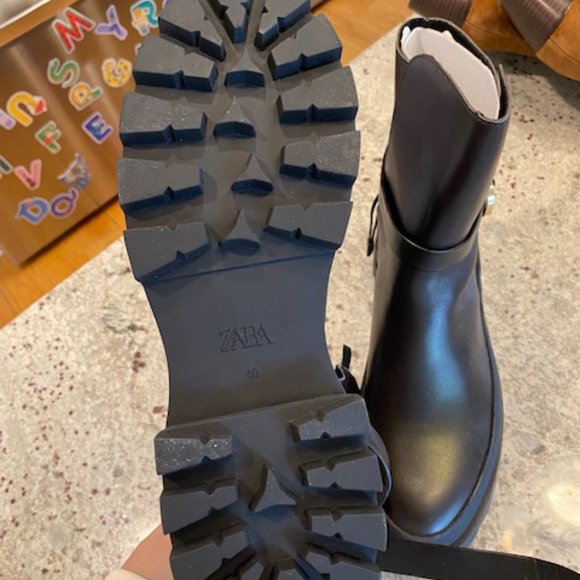 Zara Black Lug Boot - Picture 4 of 4